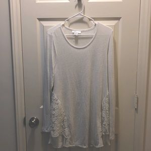 Motherhood Maternity White Blouse (XL)